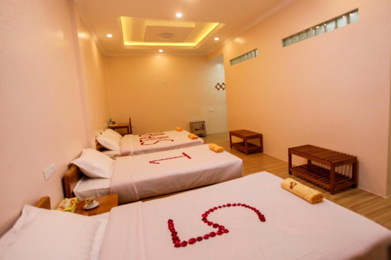 Five One Star Hotel Nyaung Shwe Exterior foto